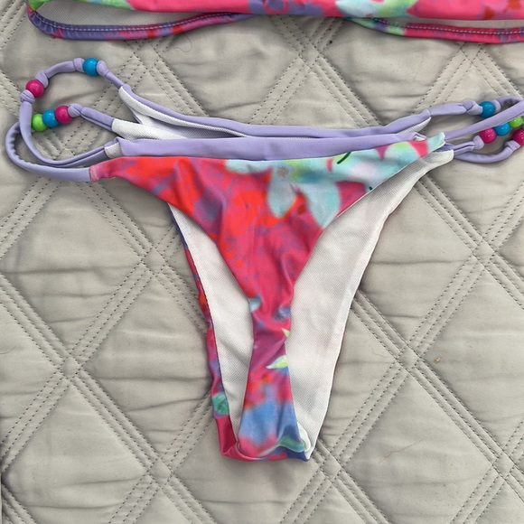 Flower power beaded bikini size Small - Picture 6 of 6